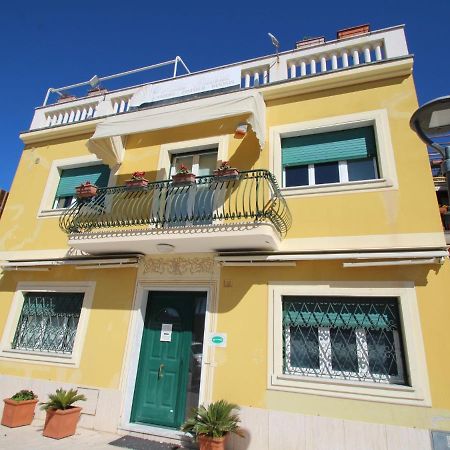 Apartment Giulia By Interhome Moneglia Luaran gambar